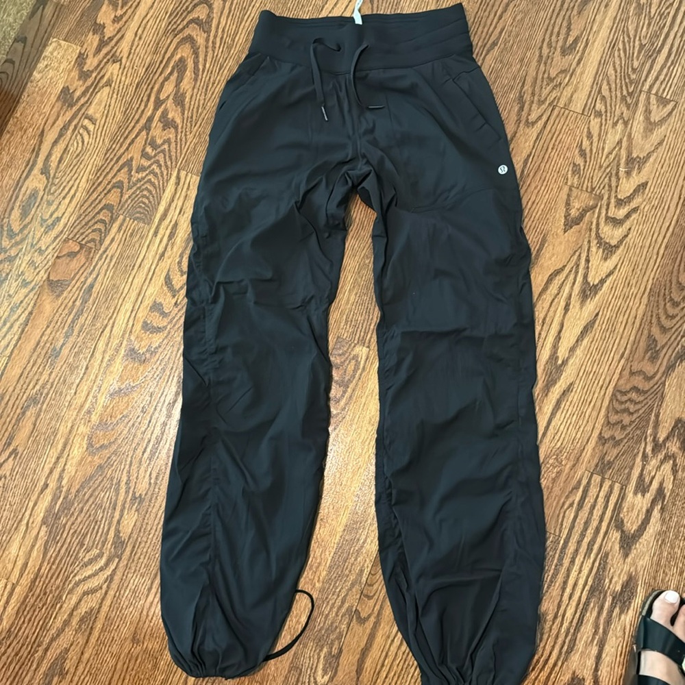 New lululemon track pants